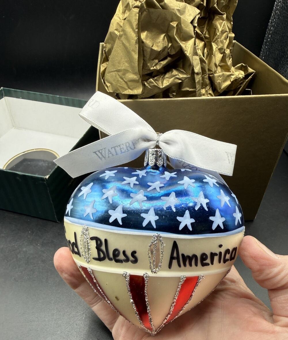 1999 Waterford Holiday Heirlooms Ornament God Bless America Heart MIB -48D